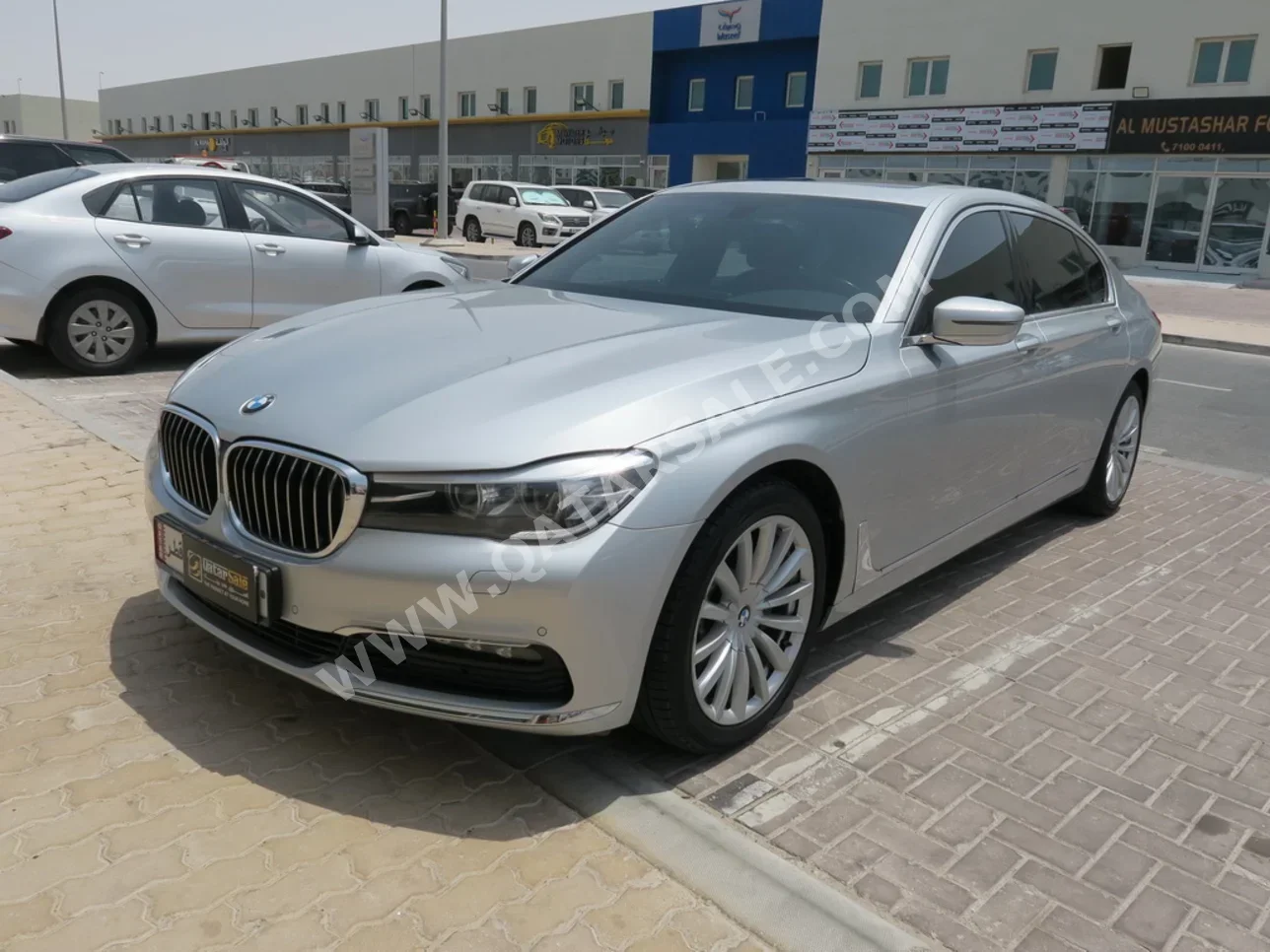 بي ام دبليو  الفئة - السابعة  730 Li  2018  اوتوماتيك  87,000 كم  4 سلندر  دفع خلفي  سيدان  فضي