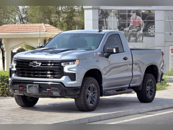 شفروليه  سلفرادو  ال تي تريل بوس زد 71  2025  اوتوماتيك  3,000 كم  8 سلندر  دفع رباعي  بيكب  فضي  تحت الضمان