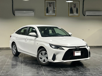 Toyota  Yaris  2023  Automatic  54,000 Km  4 Cylinder  Front Wheel Drive (FWD)  Sedan  White