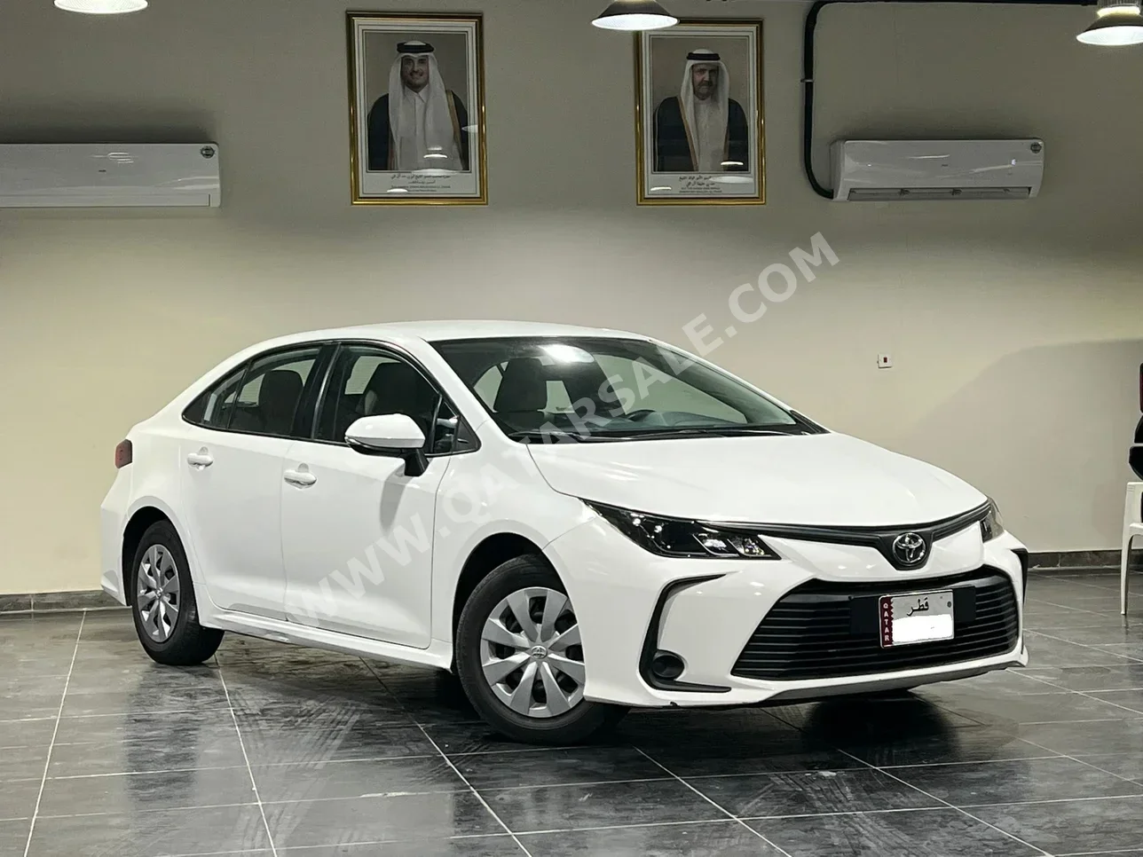 تويوتا  كورولا  اكس ال اي  2023  اوتوماتيك  67,000 كم  4 سلندر  سحب امامي  سيدان  أبيض