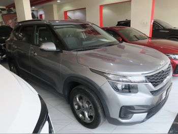 كيا  سيلتوس  2023  اوتوماتيك  82,000 كم  4 سلندر  دفع خلفي  اس يو في  فضي  تحت الضمان