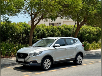 ام جي  زد اس  2020  اوتوماتيك  46,900 كم  4 سلندر  سحب امامي  اس يو في  فضي