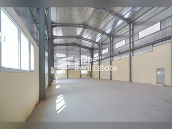 مخازن و مستودعات - الوكرة  - بركة العوامر  -المساحة: 1000 متر مربع