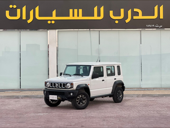 سوزوكي  جمني  2024  اوتوماتيك  234 كم  4 سلندر  دفع رباعي  اس يو في  أبيض  تحت الضمان