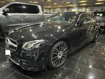 مرسيدس - بنز  اي - كلاس  400  2018  اوتوماتيك  34,000 كم  6 سلندر  دفع خلفي  سيدان  أسود