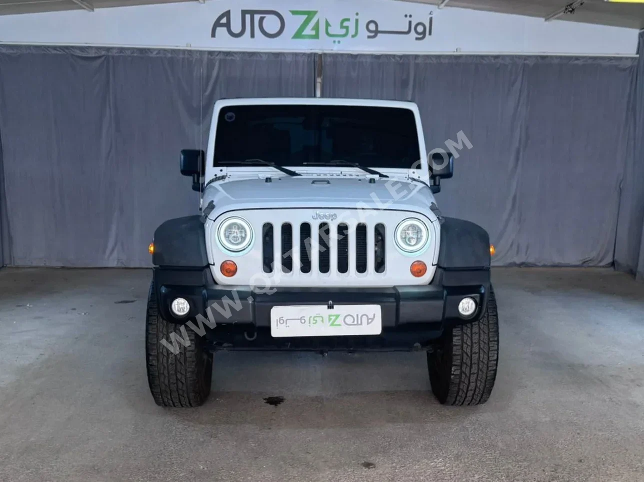 جييب  رانجلار  سبورت  2013  اوتوماتيك  80,300 كم  6 سلندر  دفع رباعي  اس يو في  أبيض