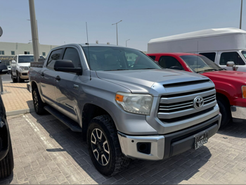 تويوتا  تندرا  تي ار دي  2016  اوتوماتيك  277,000 كم  8 سلندر  دفع رباعي  بيكب  رمادي