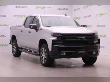 Chevrolet  Silverado  Trail Boss  2019  Automatic  145,000 Km  8 Cylinder  Four Wheel Drive (4WD)  Pick Up  Silver