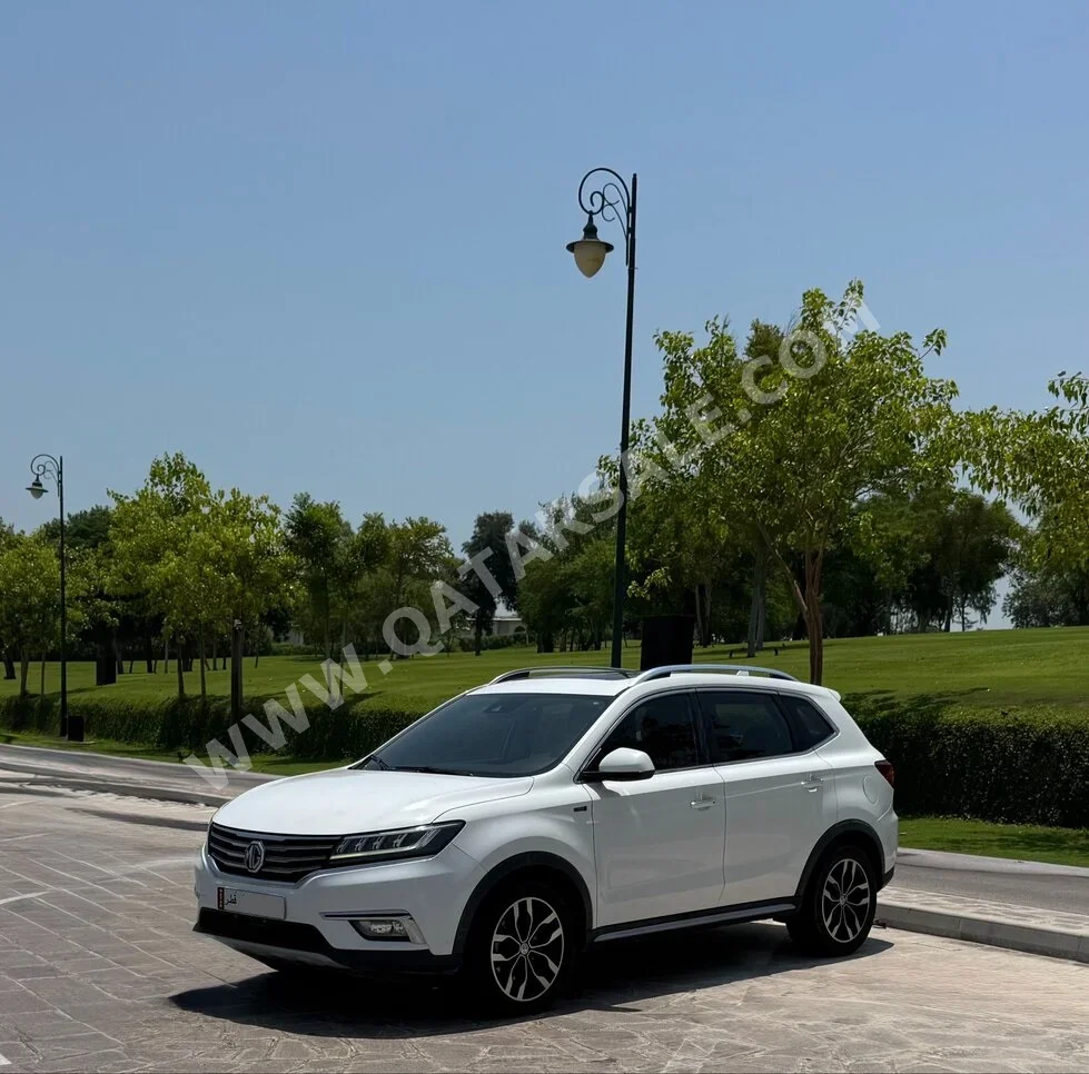 MG  RX5  2020  Automatic  81,000 Km  4 Cylinder  Four Wheel Drive (4WD)  SUV  White