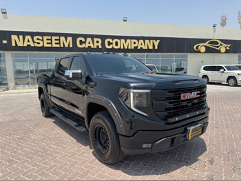 GMC  Sierra  Elevation  2024  Automatic  60,000 Km  8 Cylinder  Four Wheel Drive (4WD)  Pick Up  Black  With Warranty