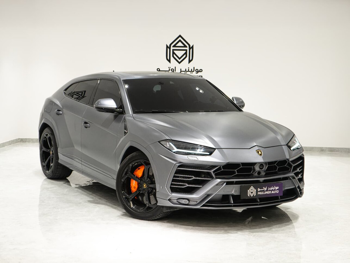 لمبرجيني  اوروس  2019  اوتوماتيك  70,000 كم  12 سلندر  دفع كلي مستمر  اس يو في  فضي