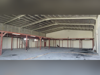 Warehouses & Stores - Al Rayyan  -Area Size: 800 Square Meter