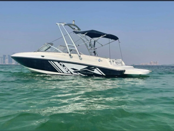 Speed Boat Bayliner