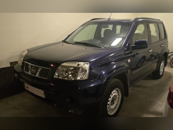 نيسان  إكس - ترايل  2006  اوتوماتيك  200,000 كم  4 سلندر  اس يو في  ازرق