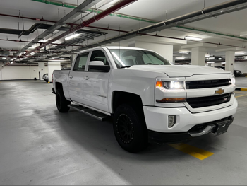 Chevrolet  Silverado  LTZ - Z71  2017  Automatic  150,000 Km  8 Cylinder  Four Wheel Drive (4WD)  Pick Up  White