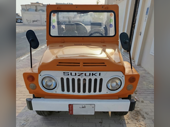 Suzuki  LJ  1982  Manual  280,000 Km  4 Cylinder  Four Wheel Drive (4WD)  Classic  Yellow