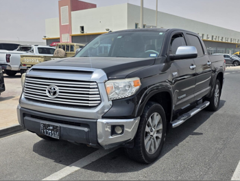 تويوتا  تندرا  2016  اوتوماتيك  258,000 كم  8 سلندر  دفع رباعي  بيكب  أسود