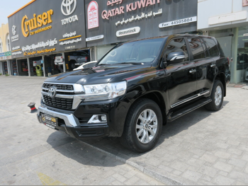 تويوتا  لاند كروزر  جي اكس ار  2021  اوتوماتيك  145,000 كم  8 سلندر  دفع رباعي  اس يو في  أسود