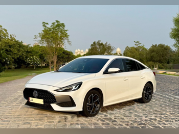 ام جي  جي تي  2022  اوتوماتيك  50,500 كم  4 سلندر  سحب امامي  سيدان  أبيض  تحت الضمان