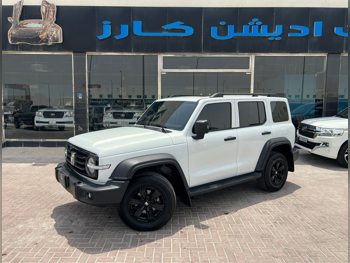 GWM  Tank  300  2025  Automatic  25,000 Km  4 Cylinder  Four Wheel Drive (4WD)  SUV  White  With Warranty