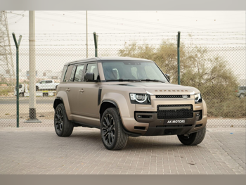 Land Rover  Defender  Octa  2025  Automatic  10 Km  8 Cylinder  All Wheel Drive (AWD)  SUV  Gold  With Warranty