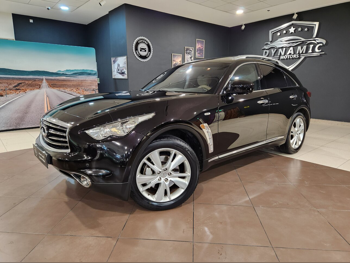 Infiniti  QX  70  2012  Automatic  177,000 Km  6 Cylinder  All Wheel Drive (AWD)  SUV  Dark Brown