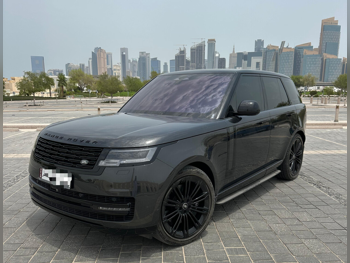 لاند روفر  رنج روفر  فوج  2023  اوتوماتيك  47,000 كم  8 سلندر  دفع رباعي  اس يو في  رمادي كاربيثيان  تحت الضمان