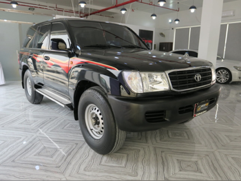 Toyota  Land Cruiser  GX  2000  Manual  315,000 Km  6 Cylinder  Four Wheel Drive (4WD)  SUV  Black