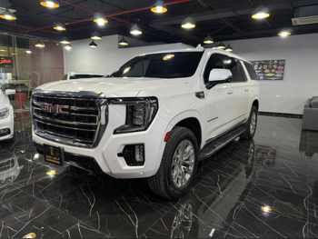 GMC  Yukon  SLT  2021  Automatic  251,000 Km  8 Cylinder  Four Wheel Drive (4WD)  SUV  White
