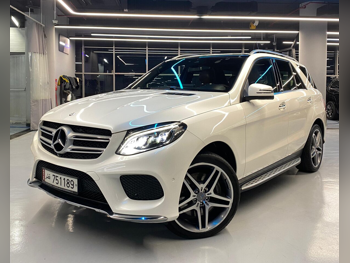 مرسيدس - بنز  جي ال اي  400  2017  اوتوماتيك  105,000 كم  6 سلندر  دفع رباعي  اس يو في  أبيض