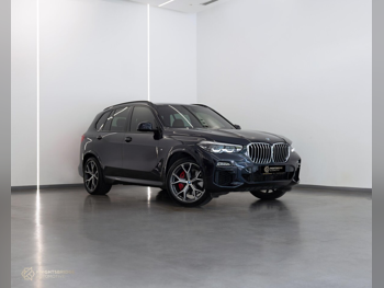 BMW  X-Series  X5 M40i  2021  Automatic  58,400 Km  6 Cylinder  All Wheel Drive (AWD)  SUV  Dark Blue  With Warranty