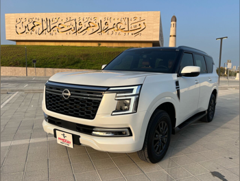 نيسان  تيتان  6 سلندر  إس يو في 4 في 4  أبيض  2026