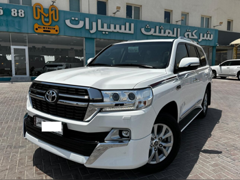 Toyota  Land Cruiser  GXR  2021  Automatic  94,000 Km  6 Cylinder  Four Wheel Drive (4WD)  SUV  White