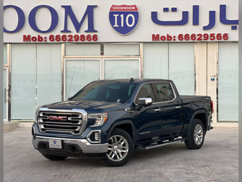 GMC  Sierra  SLT  2019  Automatic  65,000 Km  8 Cylinder  Four Wheel Drive (4WD)  Pick Up  Blue