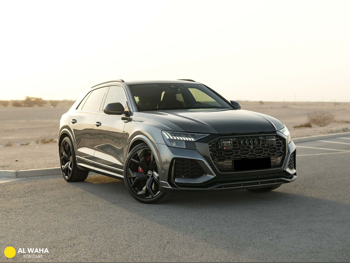 Audi  RSQ8  2023  Automatic  38,526 Km  8 Cylinder  Four Wheel Drive (4WD)  SUV  Gray  With Warranty