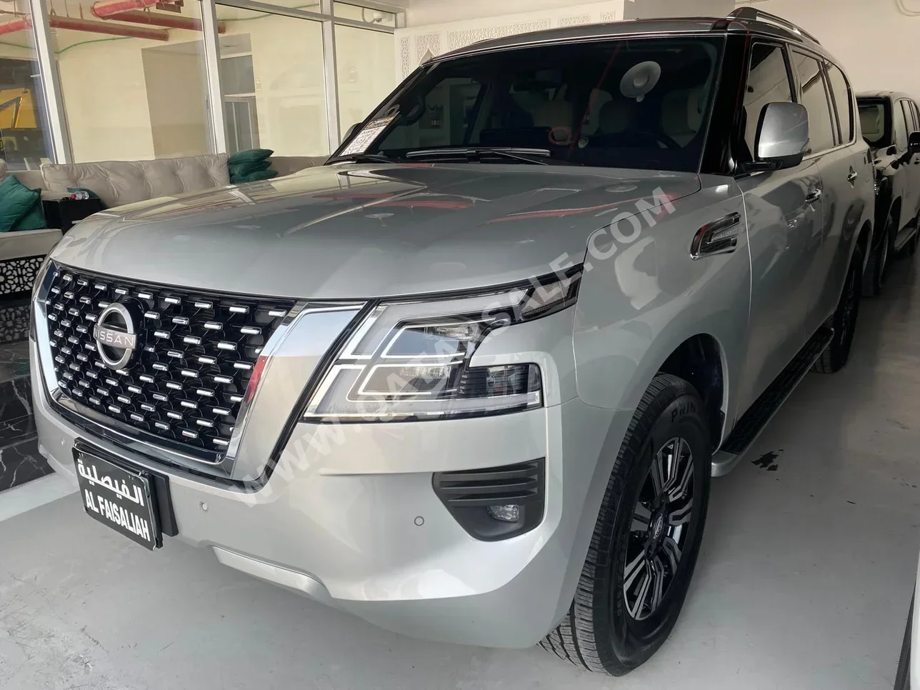 Nissan  Patrol  SE  2024  Automatic  21,000 Km  8 Cylinder  Four Wheel Drive (4WD)  SUV  Silver  With Warranty