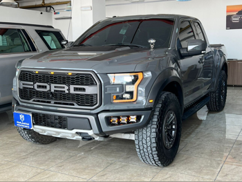 Ford  Raptor  2020  Automatic  150,000 Km  8 Cylinder  Four Wheel Drive (4WD)  Pick Up  Gray  With Warranty