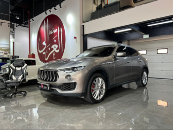 مزاراتي  ليفانت  2019  اوتوماتيك  98,000 كم  6 سلندر  دفع خلفي  اس يو في  سونيك تايتينيم