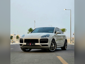 بورش  كيان  توربو كوبيه  2020  اوتوماتيك  89,000 كم  6 سلندر  دفع رباعي  اس يو في  بيج  تحت الضمان