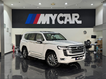 تويوتا  لاند كروزر  في اكس ار توين توربو  2025  اوتوماتيك  0 كم  6 سلندر  دفع رباعي  اس يو في  أبيض  تحت الضمان