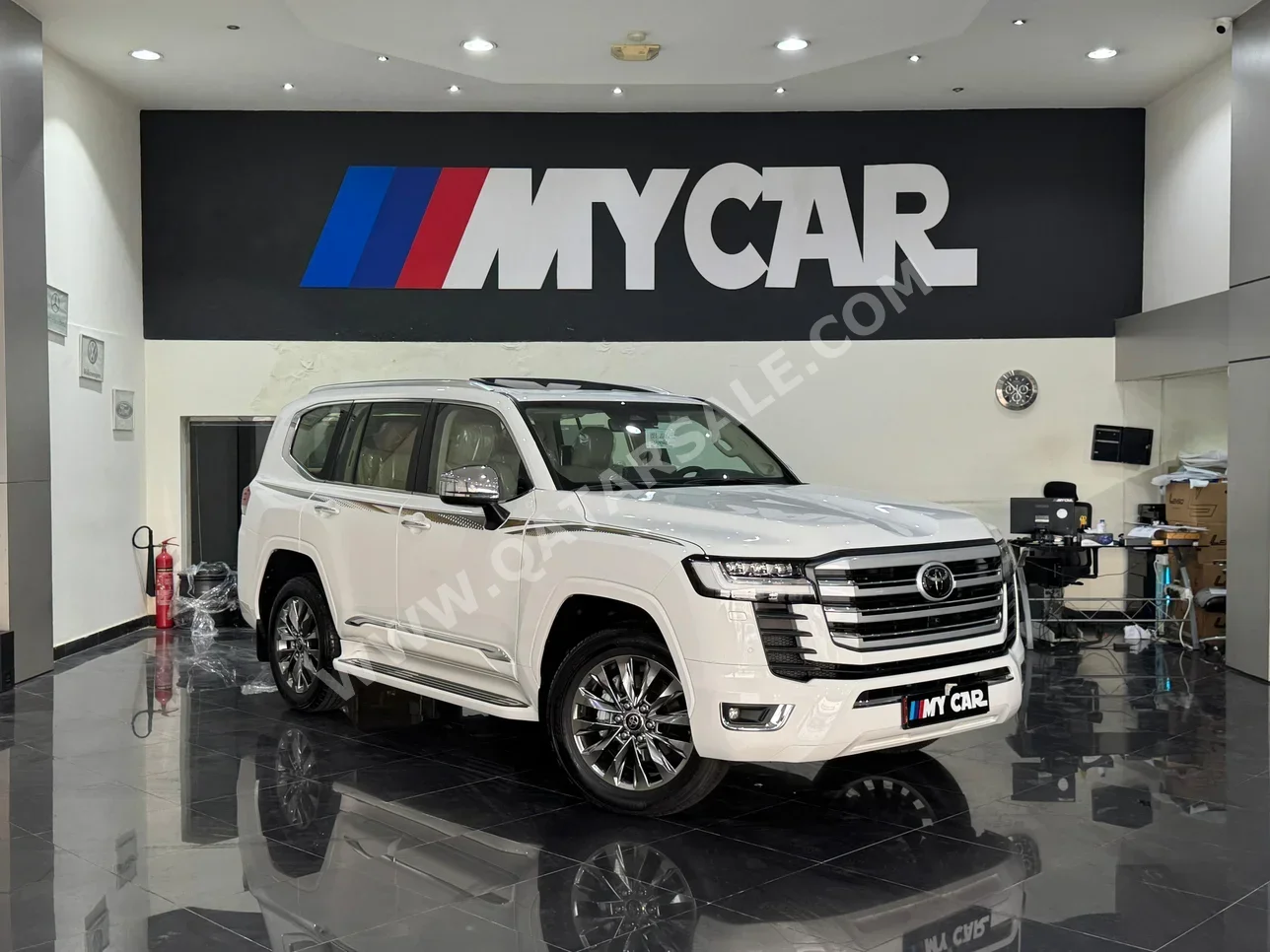 Toyota  Land Cruiser  VXR Twin Turbo  2025  Automatic  0 Km  6 Cylinder  Four Wheel Drive (4WD)  SUV  White  With Warranty