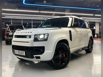 لاند روفر  ديفيندر  110 اتش اس اي  2022  اوتوماتيك  83,000 كم  6 سلندر  دفع رباعي  اس يو في  أبيض  تحت الضمان