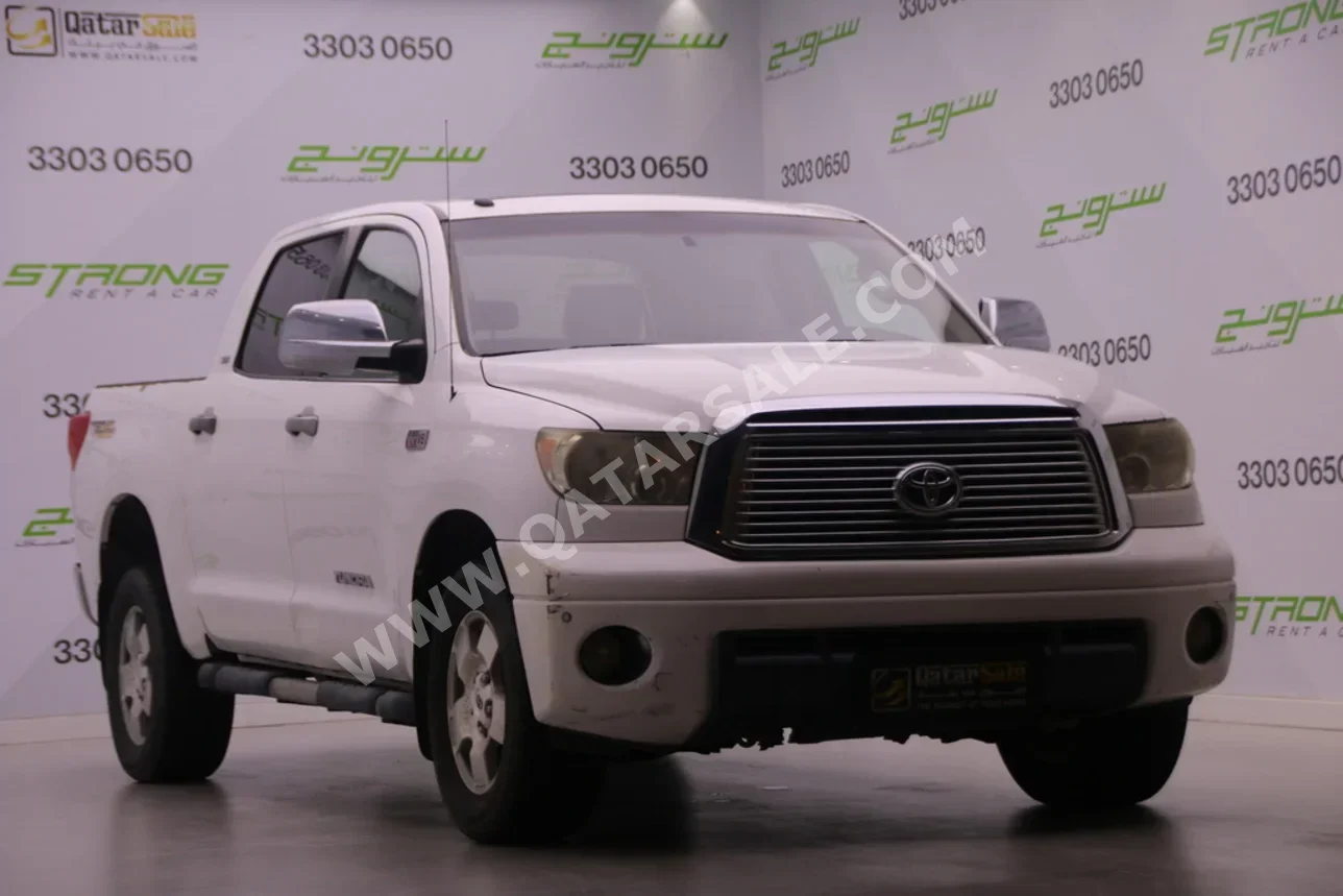 Toyota  Tundra  2012  Automatic  259,338 Km  8 Cylinder  Four Wheel Drive (4WD)  Pick Up  White