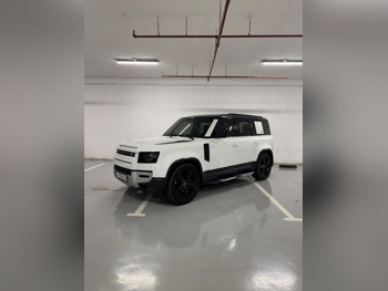 لاند روفر  ديفيندر  110 اتش اس اي  2024  اوتوماتيك  50,000 كم  6 سلندر  دفع رباعي  اس يو في  أبيض  تحت الضمان