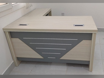 المكاتب ومكاتب الحاسوب - مكتب مدير  - ميرير للمفروشات  - أبيض