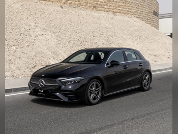 Mercedes-Benz  A-Class  200  2023  Automatic  19,000 Km  4 Cylinder  Front Wheel Drive (FWD)  Hatchback  Black  With Warranty