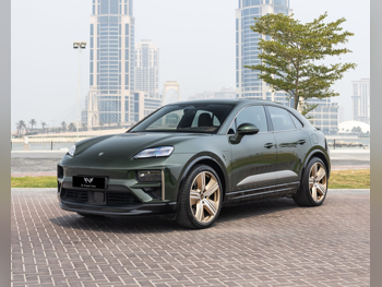 بورش  ماكان  توربو  2024  اوتوماتيك  8,000 كم  0 سلندر  دفع رباعي  اس يو في  أخضر  تحت الضمان