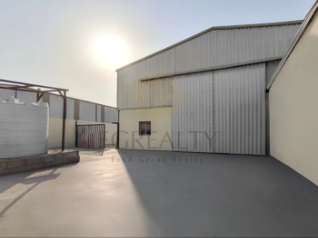 مخازن و مستودعات - الريان  - المنطقة الصناعية  -المساحة: 600 متر مربع