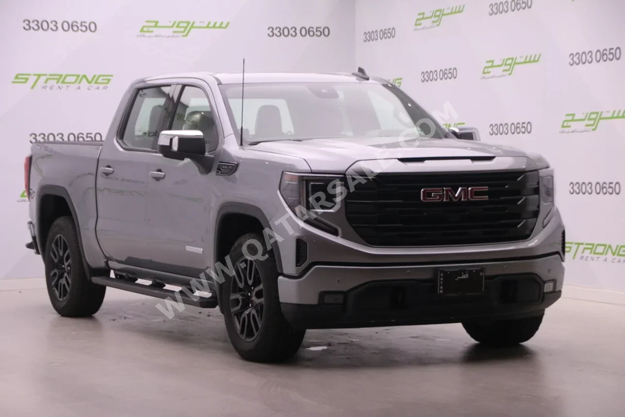 جي ام سي  سييرا  اليفيشن  2025  اوتوماتيك  1,000 كم  8 سلندر  دفع رباعي  بيكب  رمادي  تحت الضمان