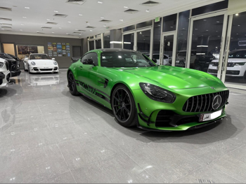 Mercedes-Benz  GT  R AMG  2019  Automatic  12,000 Km  8 Cylinder  Rear Wheel Drive (RWD)  Coupe / Sport  Green